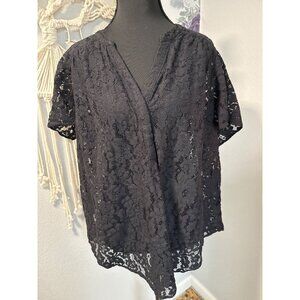 Torrid Womens Black Lace Short Sleeve Blouse Size 2 Nylon/Cotton Blend Made In C